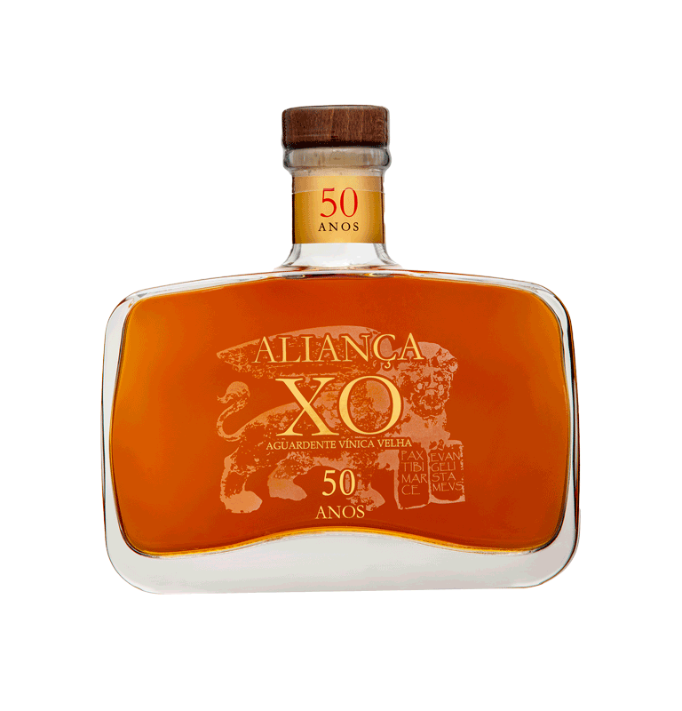 Aguardente Vieja Alianza XO 50 Años